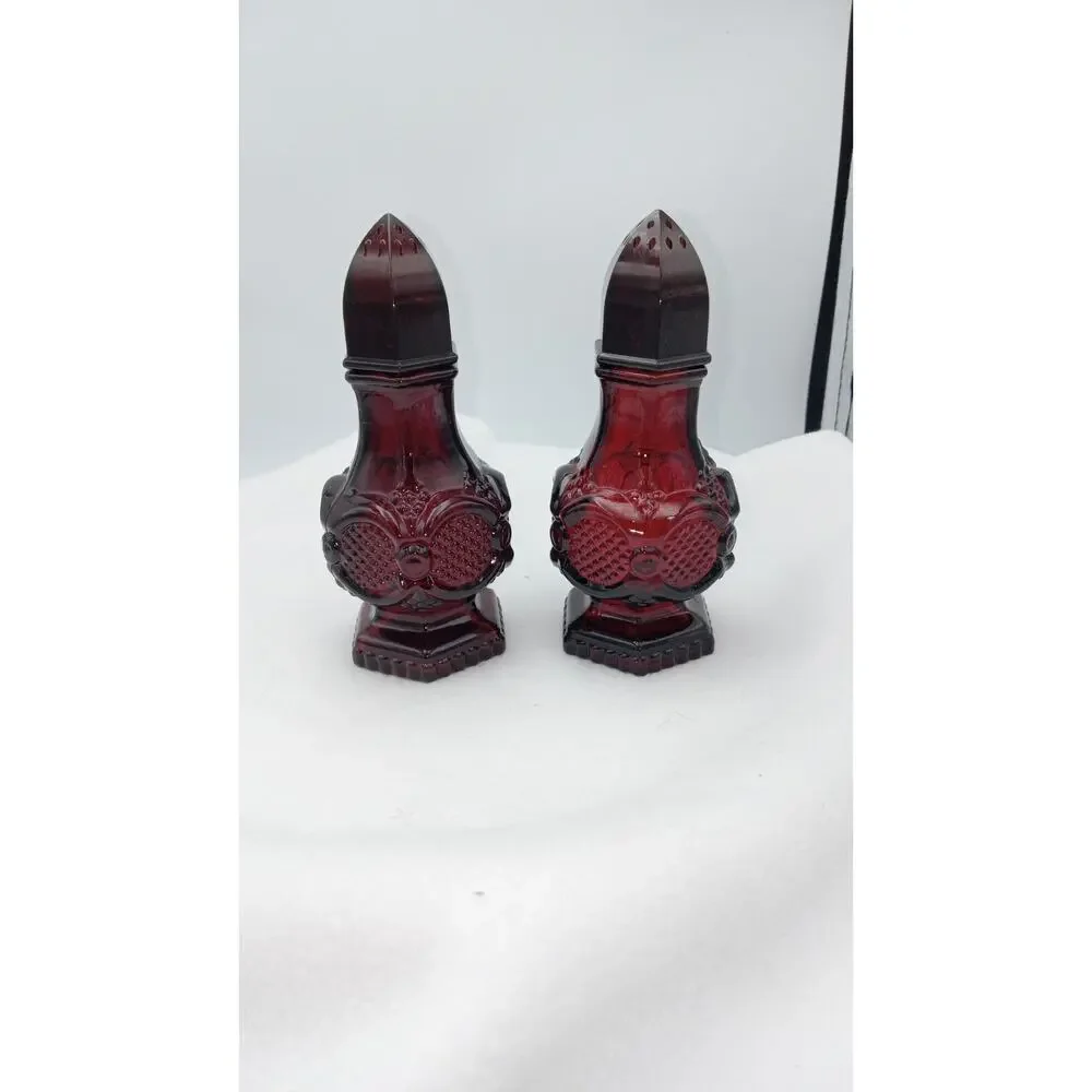 AVON Cape Cod Red Glass Salt &‎ Pepper/Talcom Powder Shakers May 1978 *READ*
